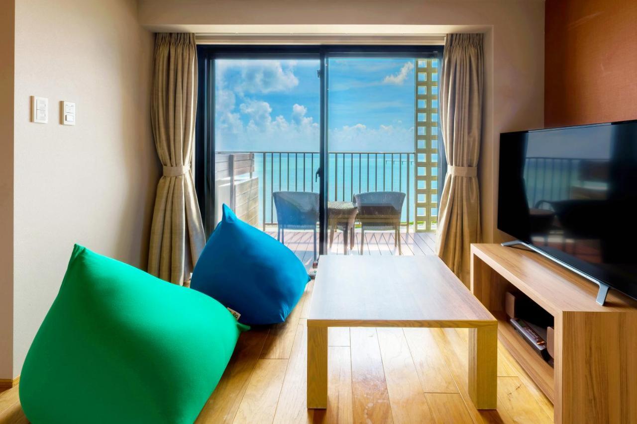 Senagajima Island Resort & Spa Tomigusuku Екстер'єр фото