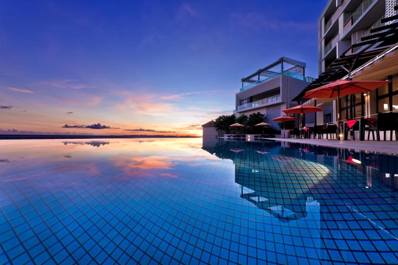 Senagajima Island Resort & Spa Tomigusuku Екстер'єр фото