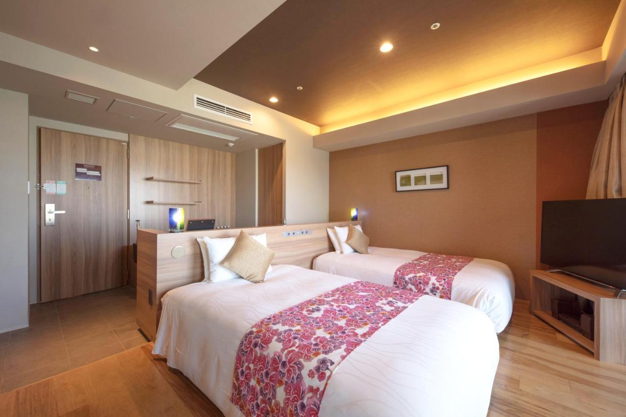 Senagajima Island Resort & Spa Tomigusuku Екстер'єр фото