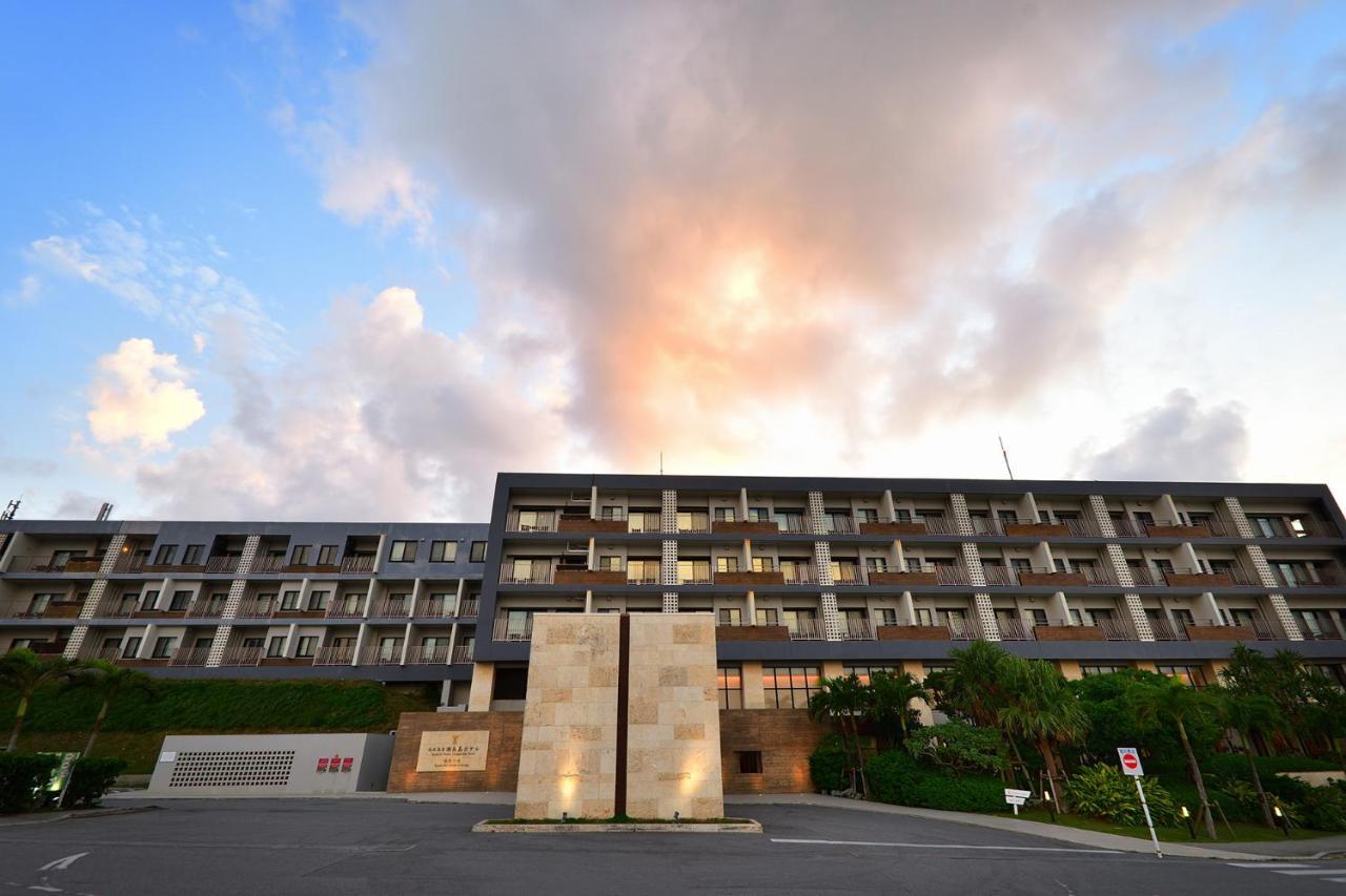 Senagajima Island Resort & Spa Tomigusuku Екстер'єр фото