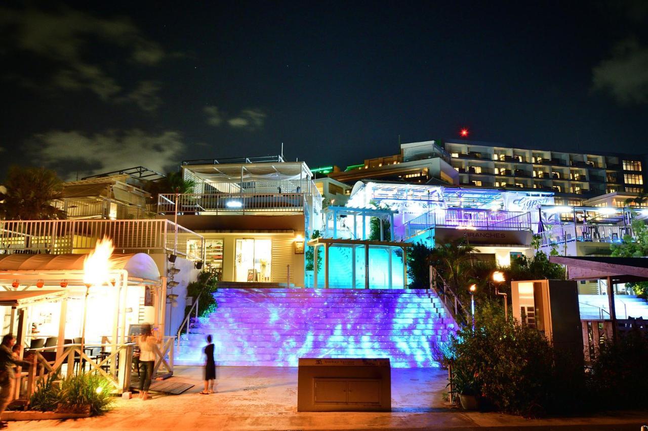 Senagajima Island Resort & Spa Tomigusuku Екстер'єр фото