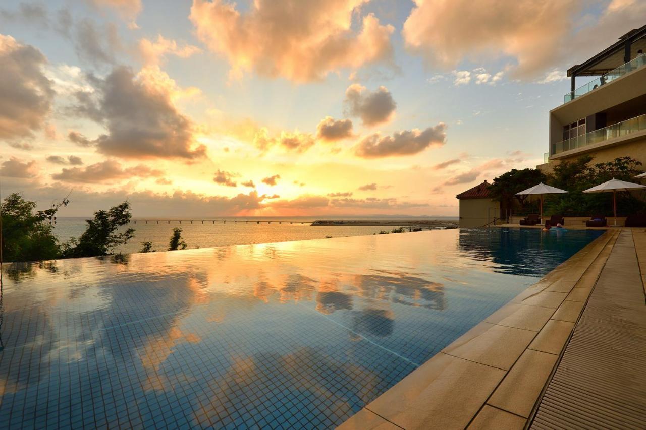 Senagajima Island Resort & Spa Tomigusuku Екстер'єр фото